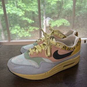 Nike Air Max Multicolor Sneakers